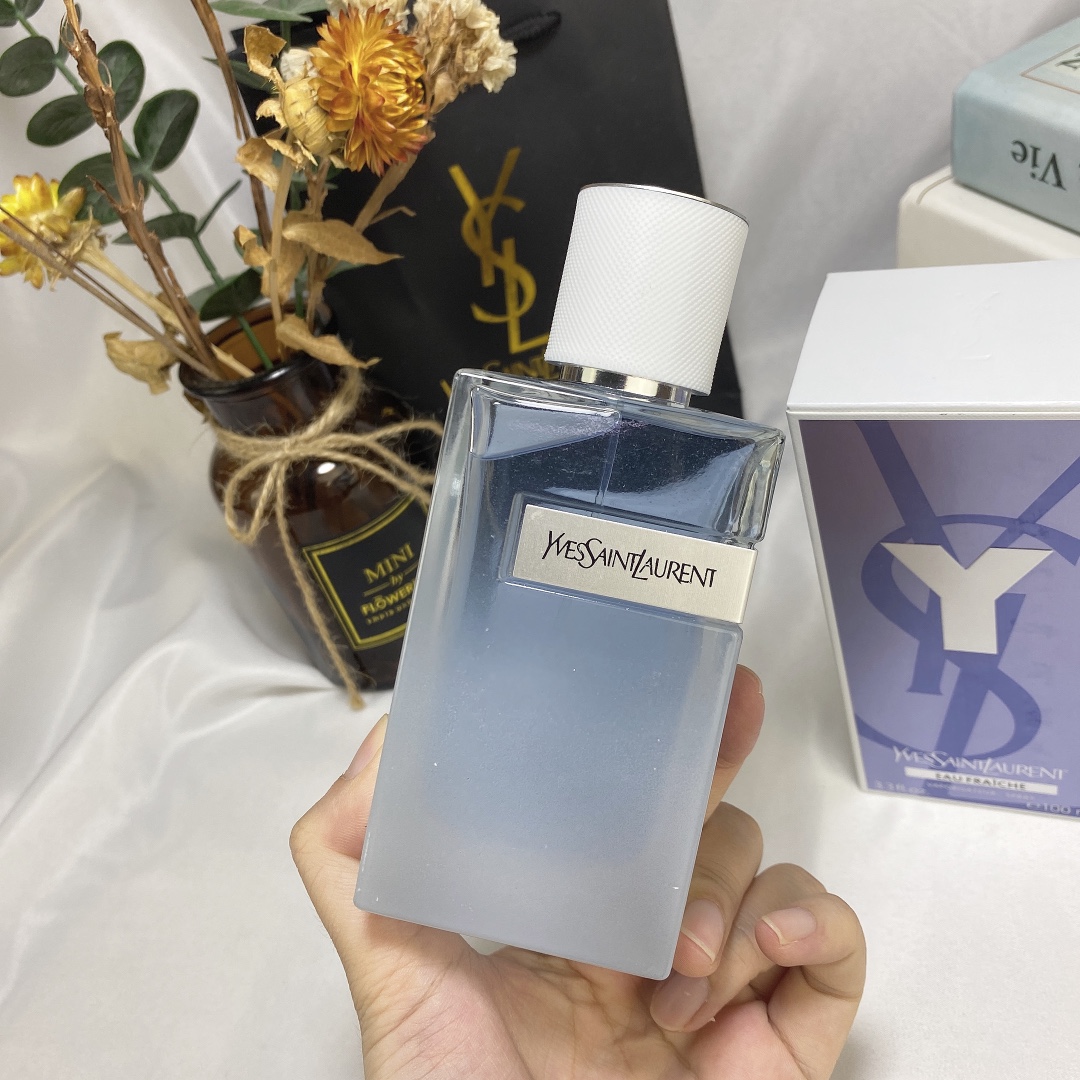 Saint Laurent perfume